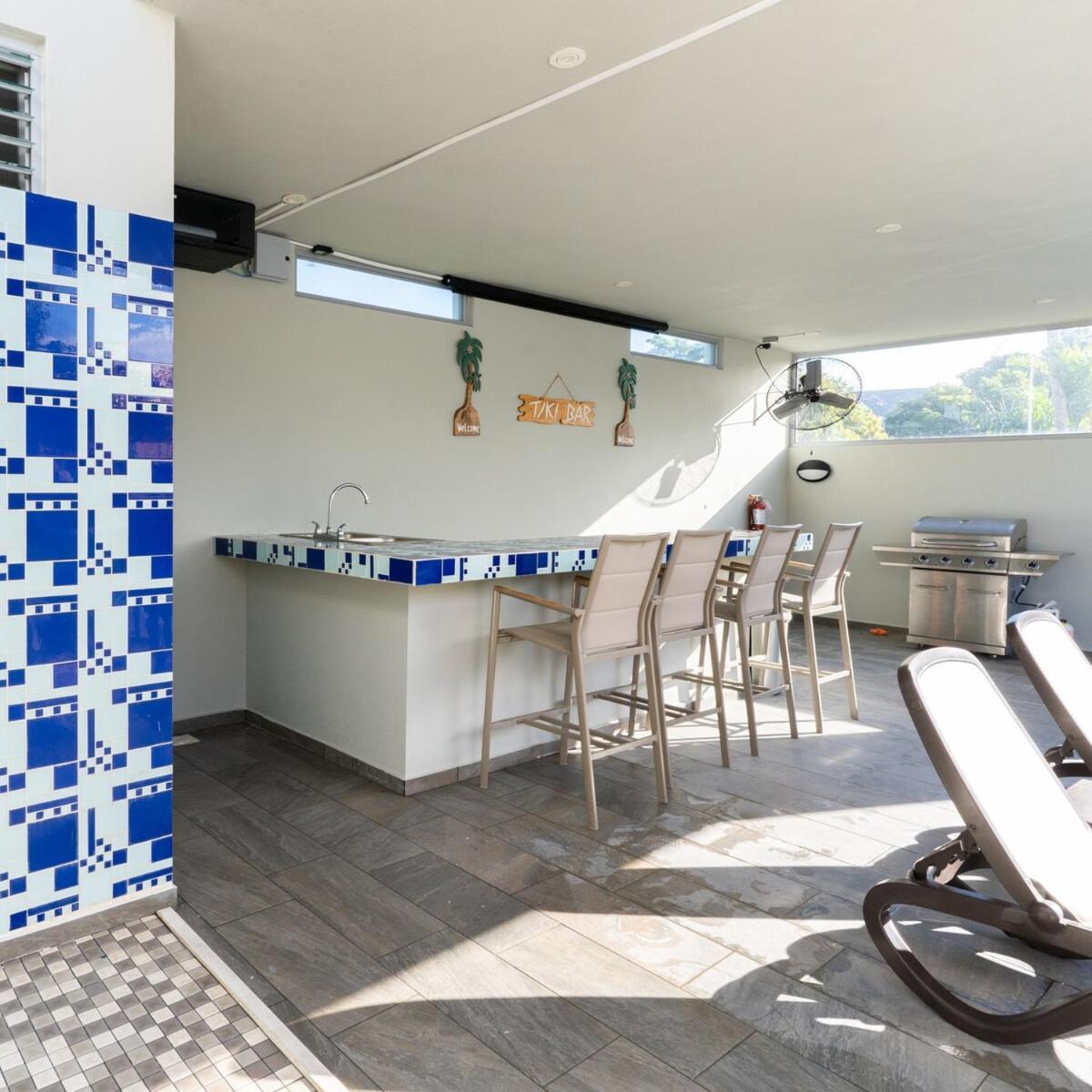 Aquaville Dorado Moderna A Studio 7 Екстер'єр фото